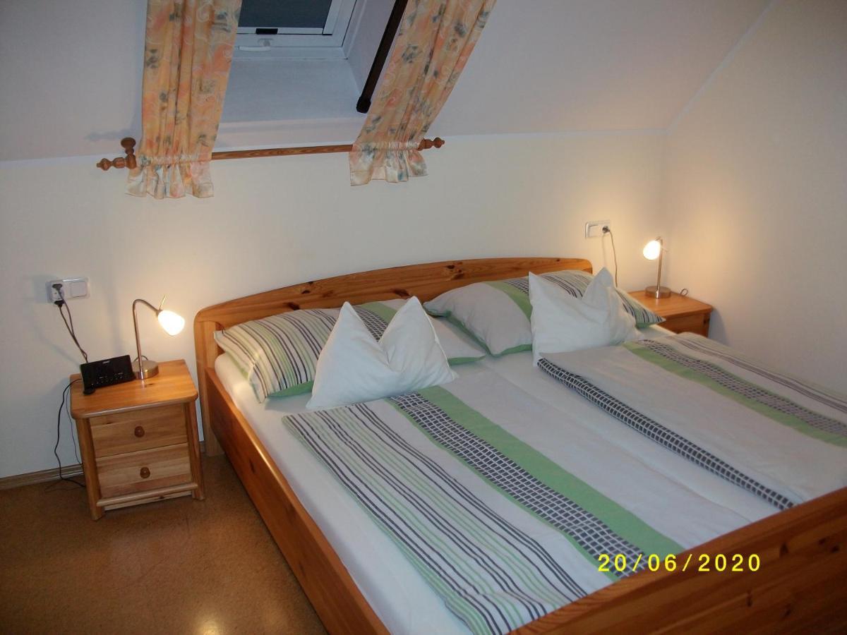 Ferienwohnung Moni Geiseldorf Dış mekan fotoğraf